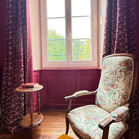 Nocleg ze śniadaniem Chateau Talence 1870 LʼAbsie